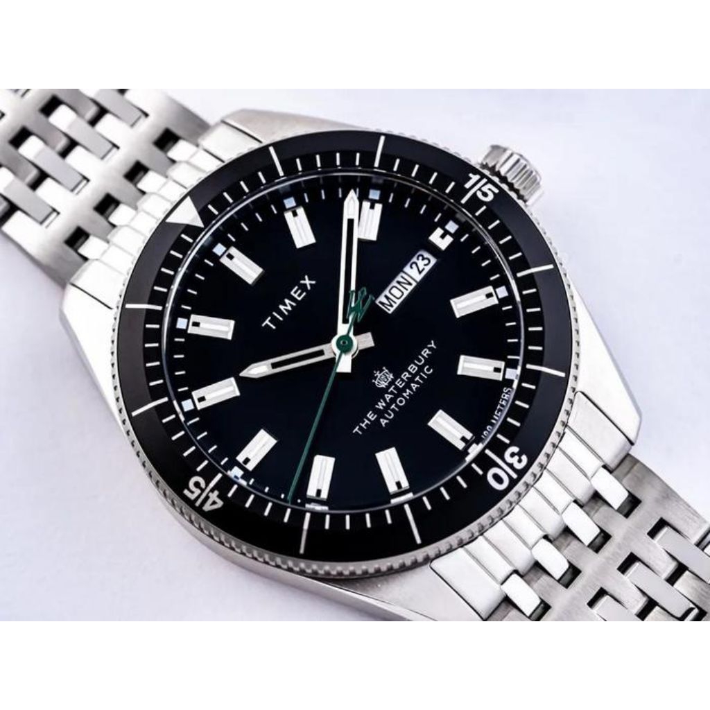 TIMEX TW2V24900 Jam Tangan Pria Analog Waterbury Dive Automatic Steel