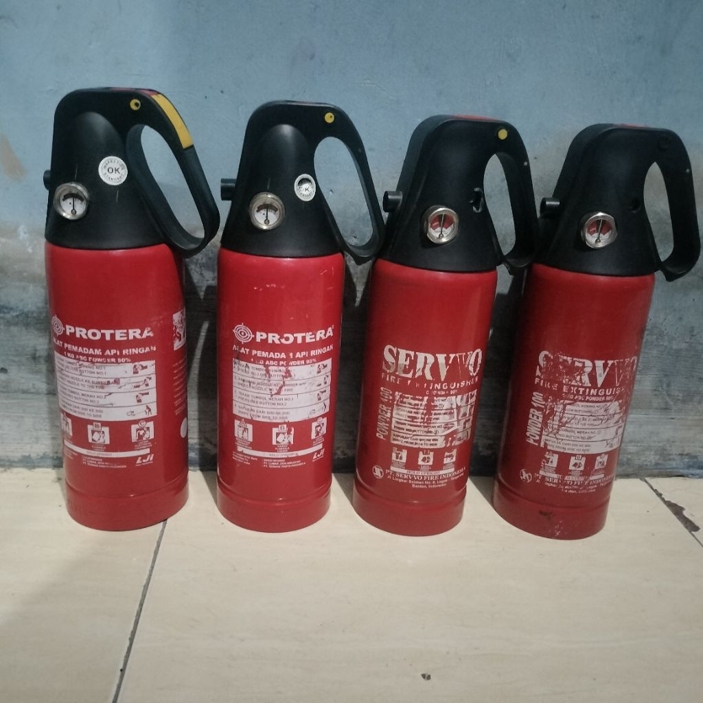 apar protera/servvo 1kg tampa breket copotan mobil barang sesuai iklan