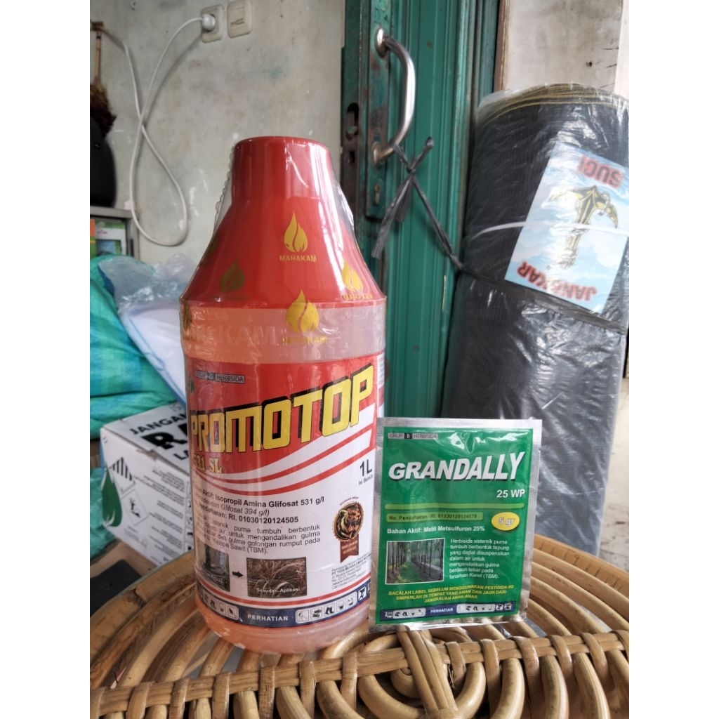 Racun Rumput PROMOTOP, 531SL, 1Liter, Pembasmi Ampuh 100%