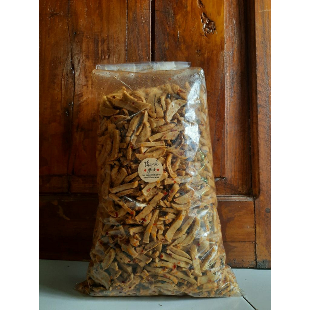 

Basreng stik pedas daun jeruk 1kg