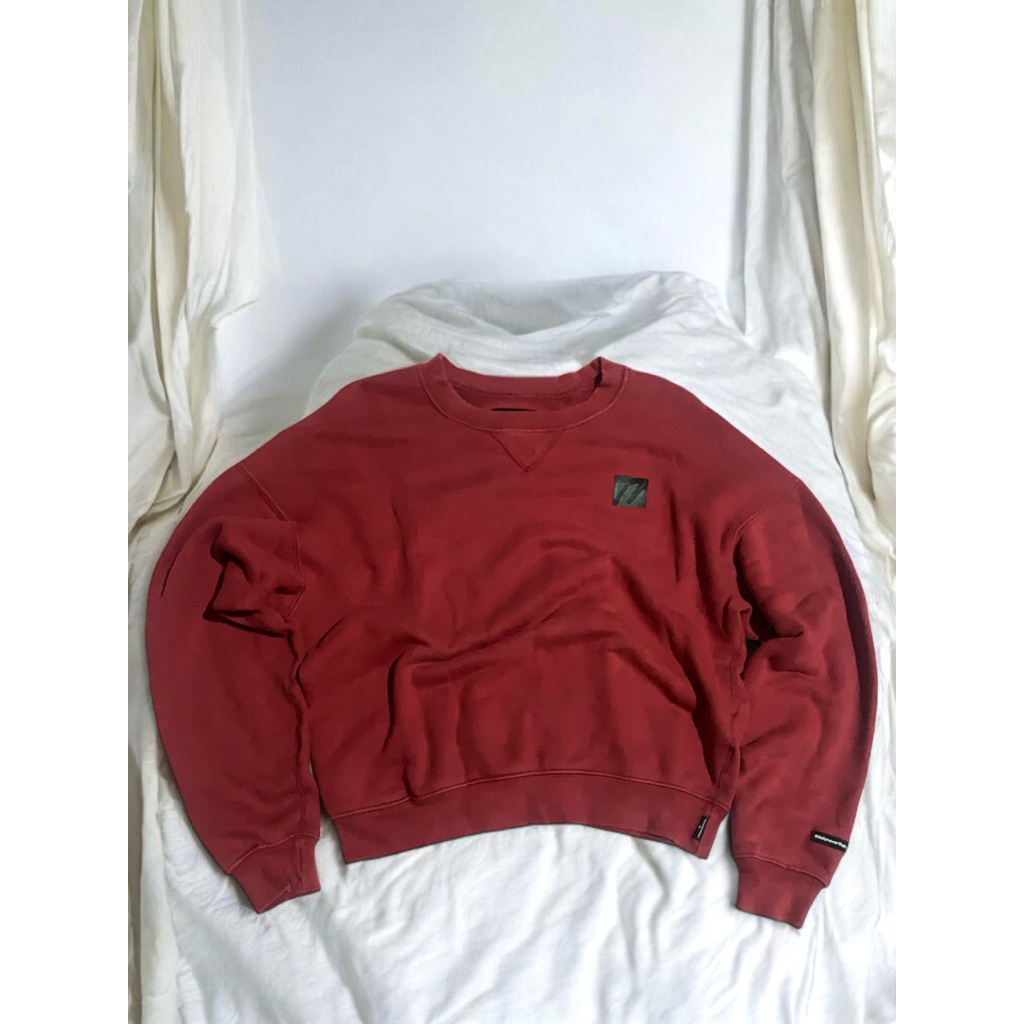 Crewneck thisisneverthat second