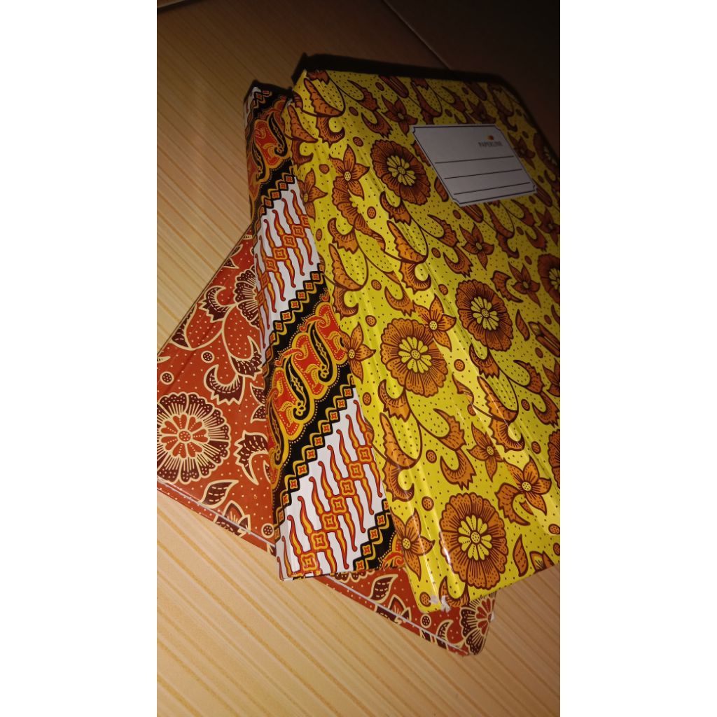 

Buku Agenda Random | Warna & Motif Acak | Buku Catatan Unik Murah 15RB
