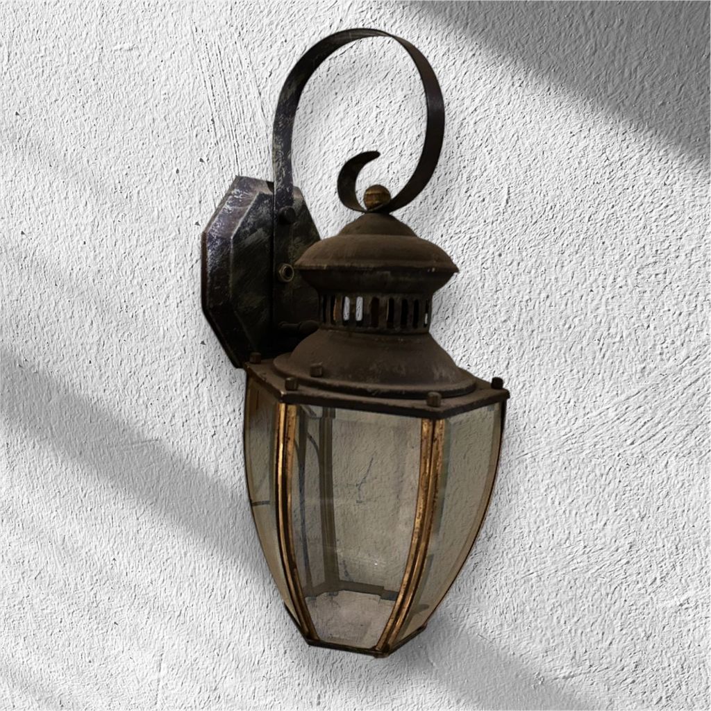 Lampu Taman Dinding Outdoor Klasik Unik Teras