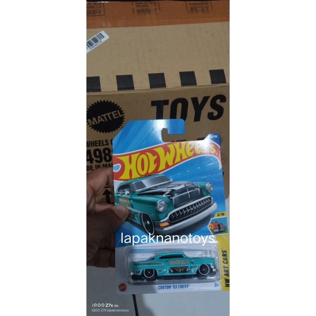 Hot Wheels Custom '53 Chevy"