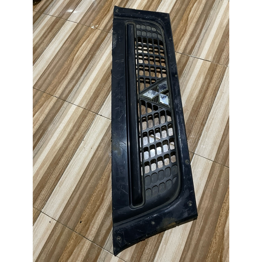 GRIL RAM DEPAN Mitsubishi canter110 Ps 125 Ps  SECOND