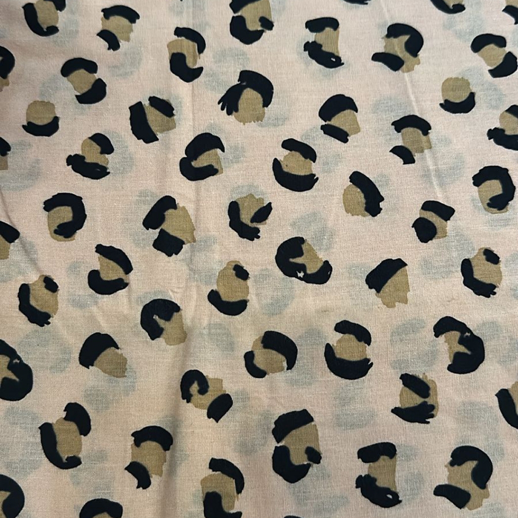 Kain Katun Motif Macan Tutul Maung (harga per 0,5 meter)