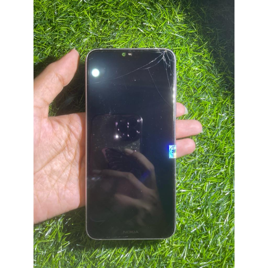 LCD NOKIA 7.1 ORIGINAL COPOTAN MINUS RETAK GLASS  SUDUT ATAS