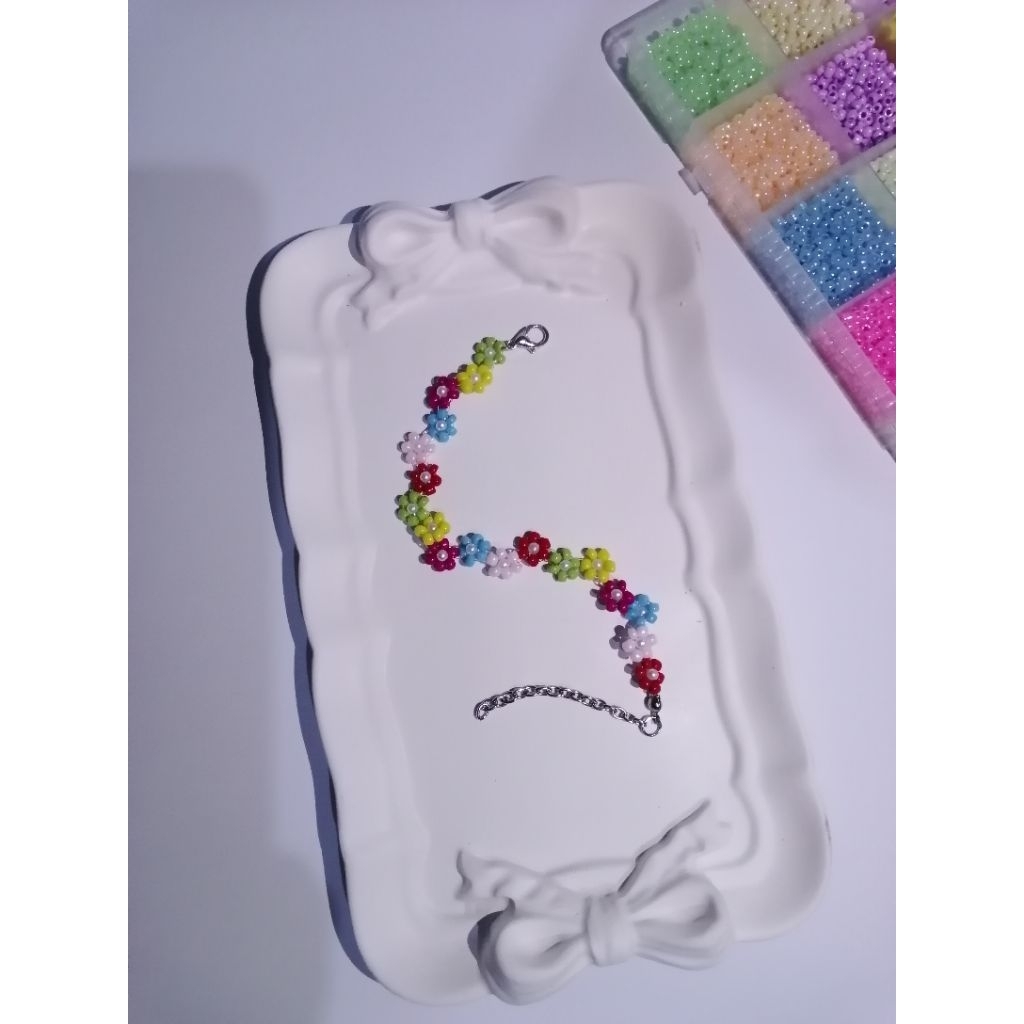 gelang bunga-gelang manik manik-gelang manik-gelang manik-gelang cantik
