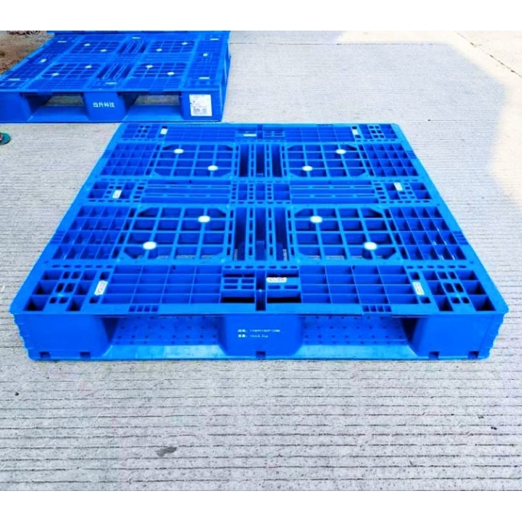 

Palet plastik 1x pake berkualitas ukran. 110x110x15 persegi