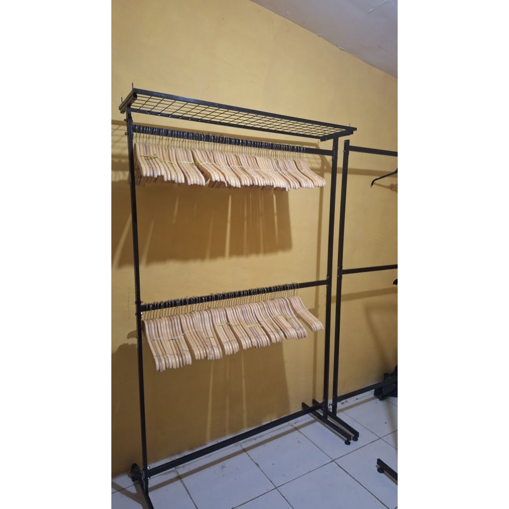 Hanger kayu Bekas (DEWASA PREMIUM)