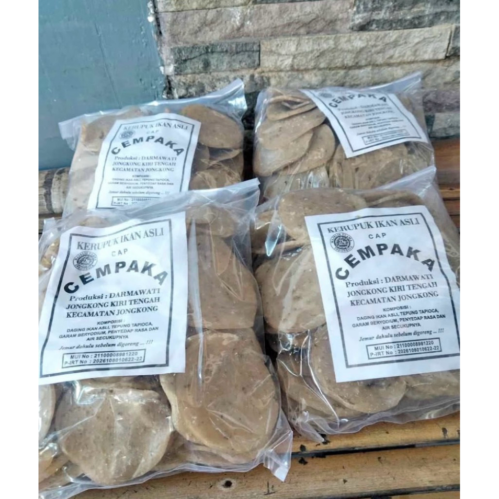 

kerupuk ikan Khas Kapuas hulu