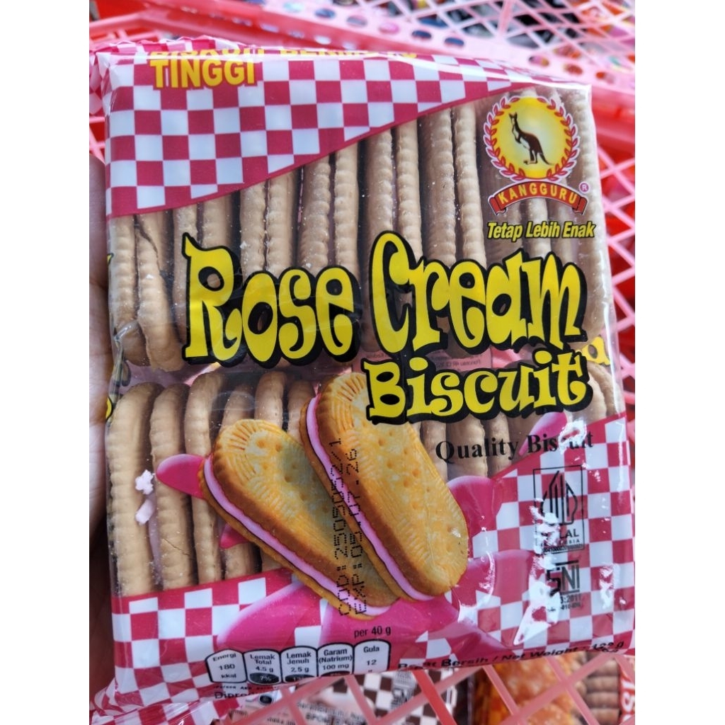 

Kue Kering Rose Cream