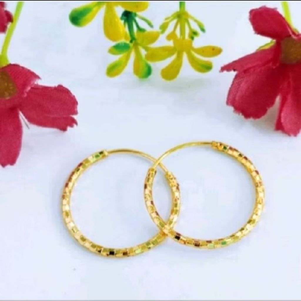 Anting gipsi ukir titanium asli lapis emas 24l dijamin anti luntur tidak berkarat anting wanita dewa