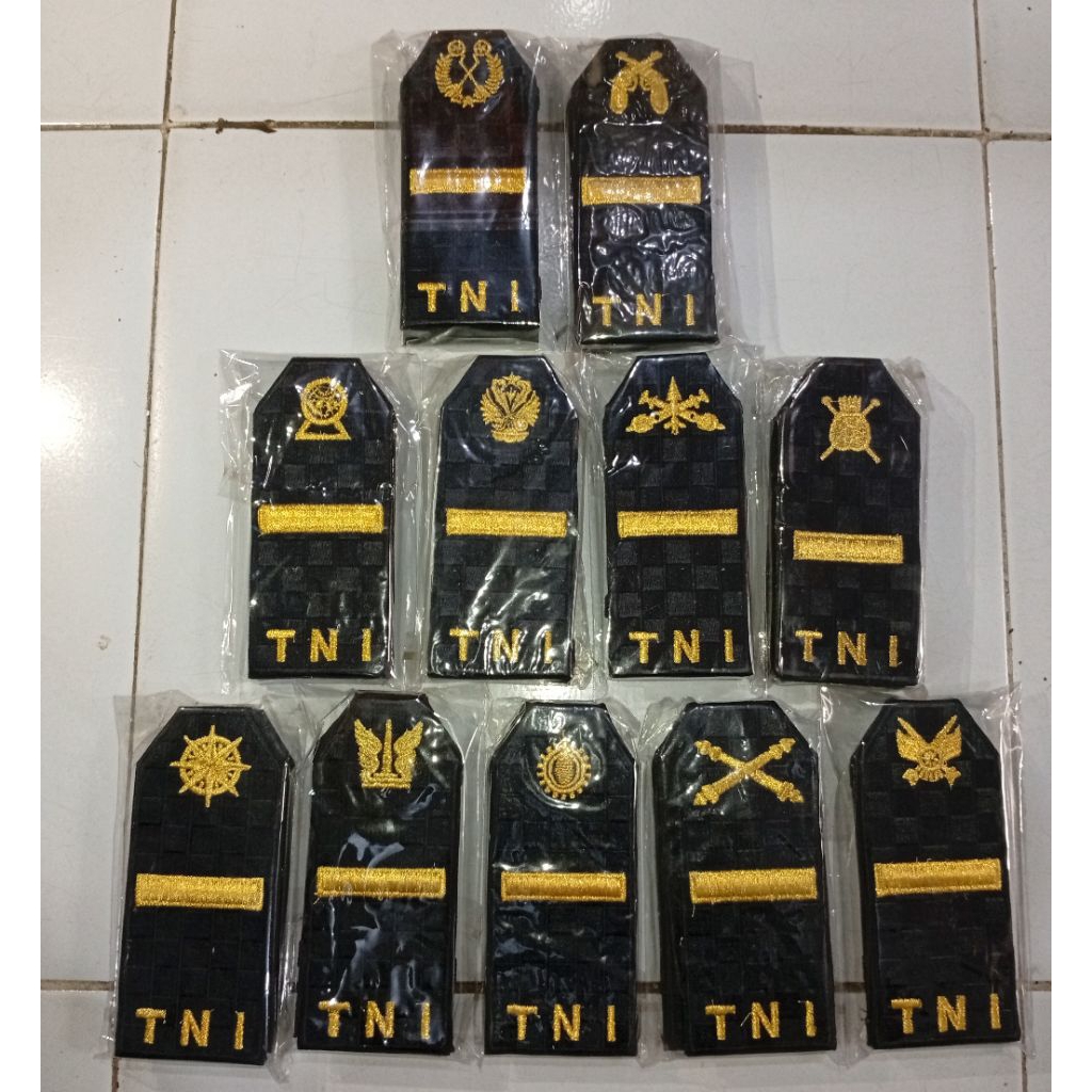 Pangkat Letnan Dua (Letda) PDU TNI AD Staff Multi Corps Inf, Kav, Arm, Arh, Cpn, Czi, Cpl, Cpm, Ckm,