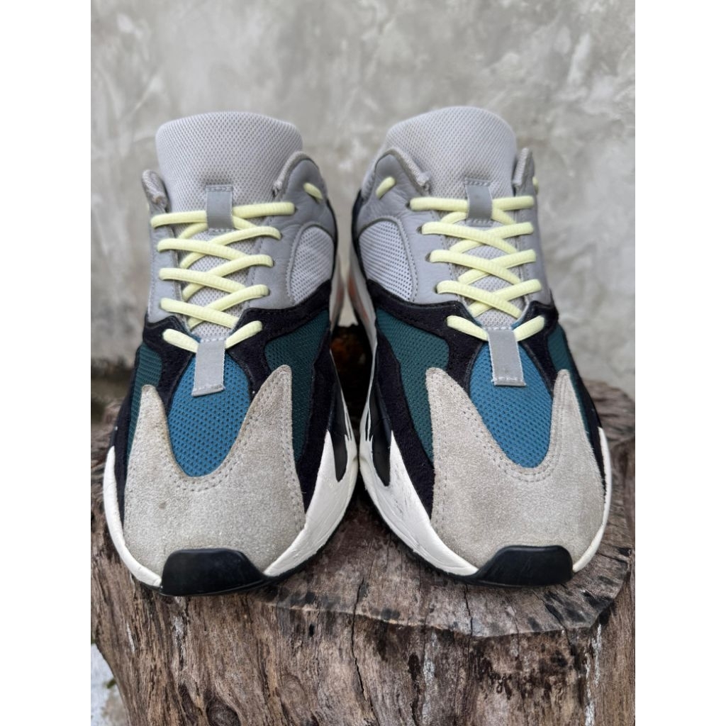 Adidas Yeezy boost 700 "Wave runer" Authentic original by Depatu