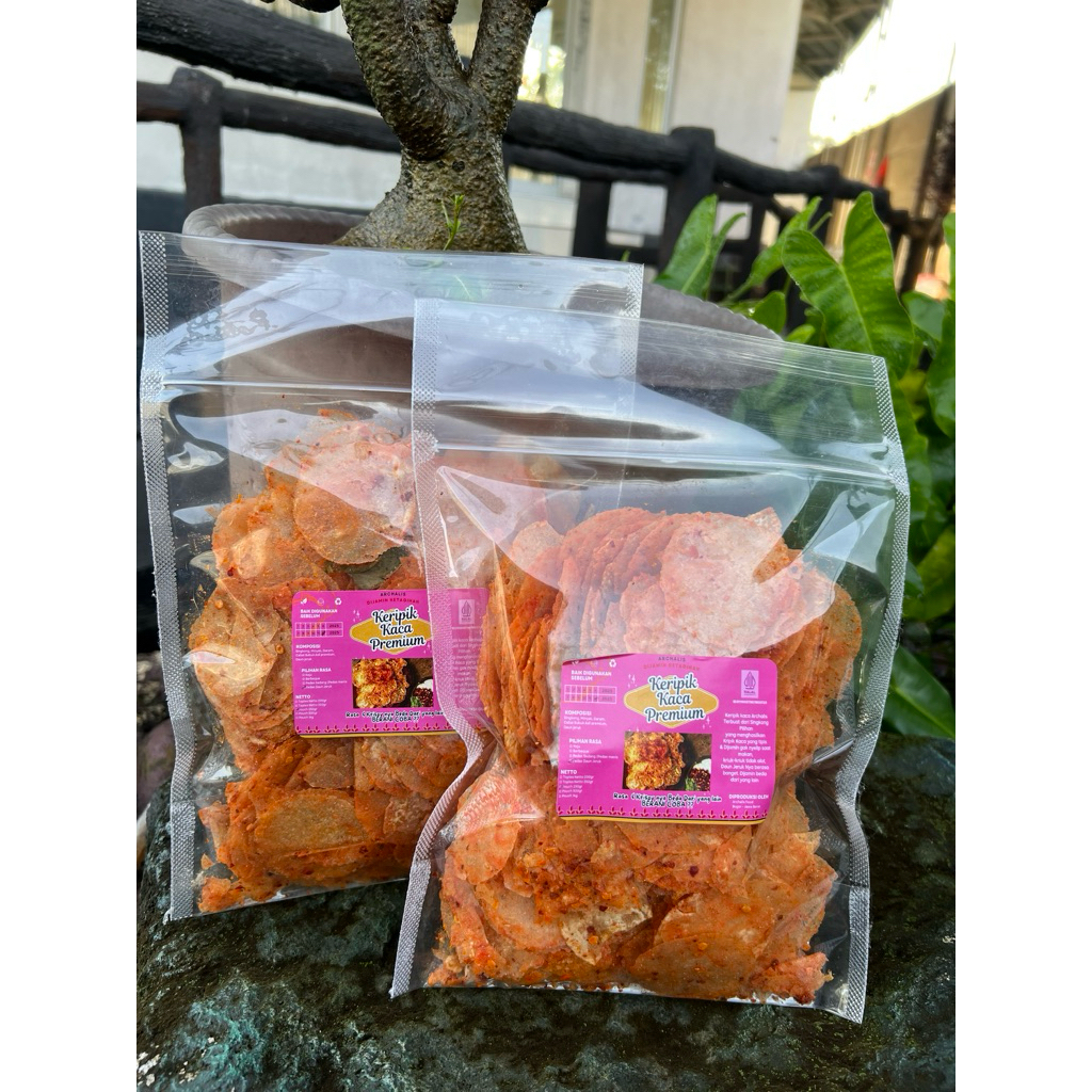 

Keripik kaca / Keripik kaca pedas daun jeruk / kripik kaca pedas daun jeruk