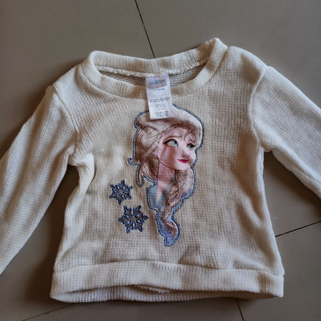 PRELOVED Sweater disn3y frozen