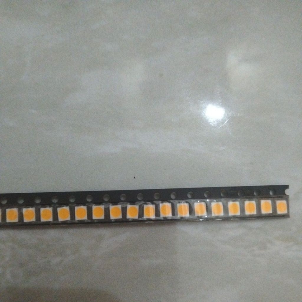 LED SMD 2835 1W 9V KUNING PEKAT