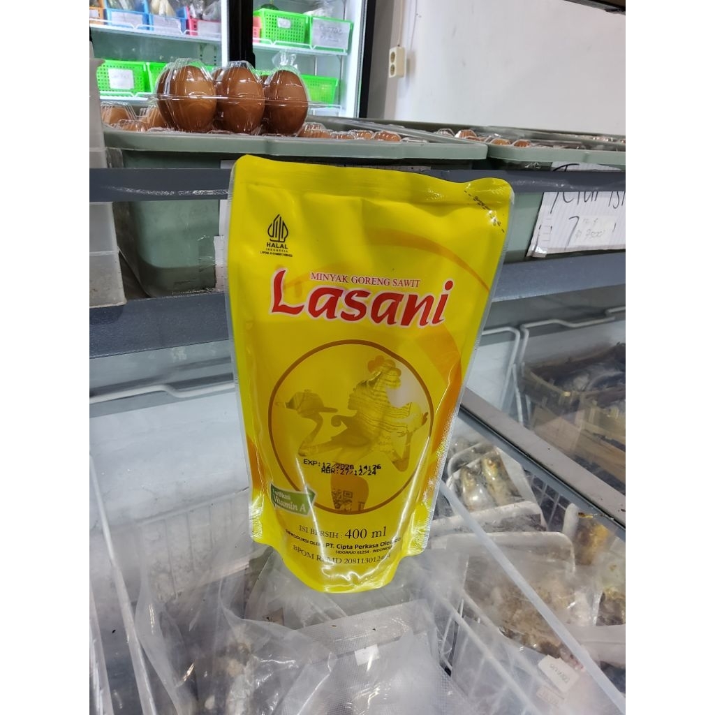 

LASANI 400 ML Minyak Goreng Ekonomis Praktis