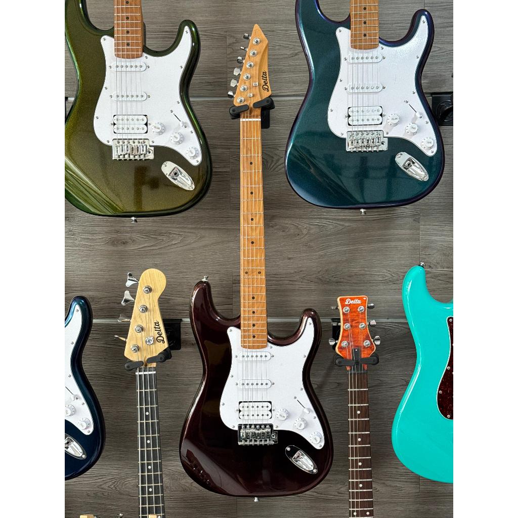 Delta DST 300 HSS Gitar Elektrik