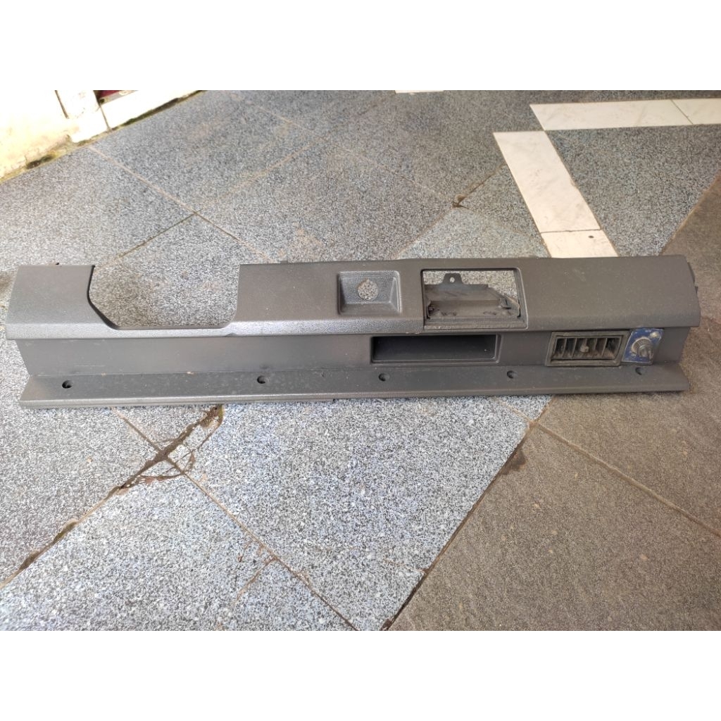 dasbor tengah Mitsubishi l300 atau dasbor tengah l300 atau dasbor l300 atau dashboard tengah Mitsubi