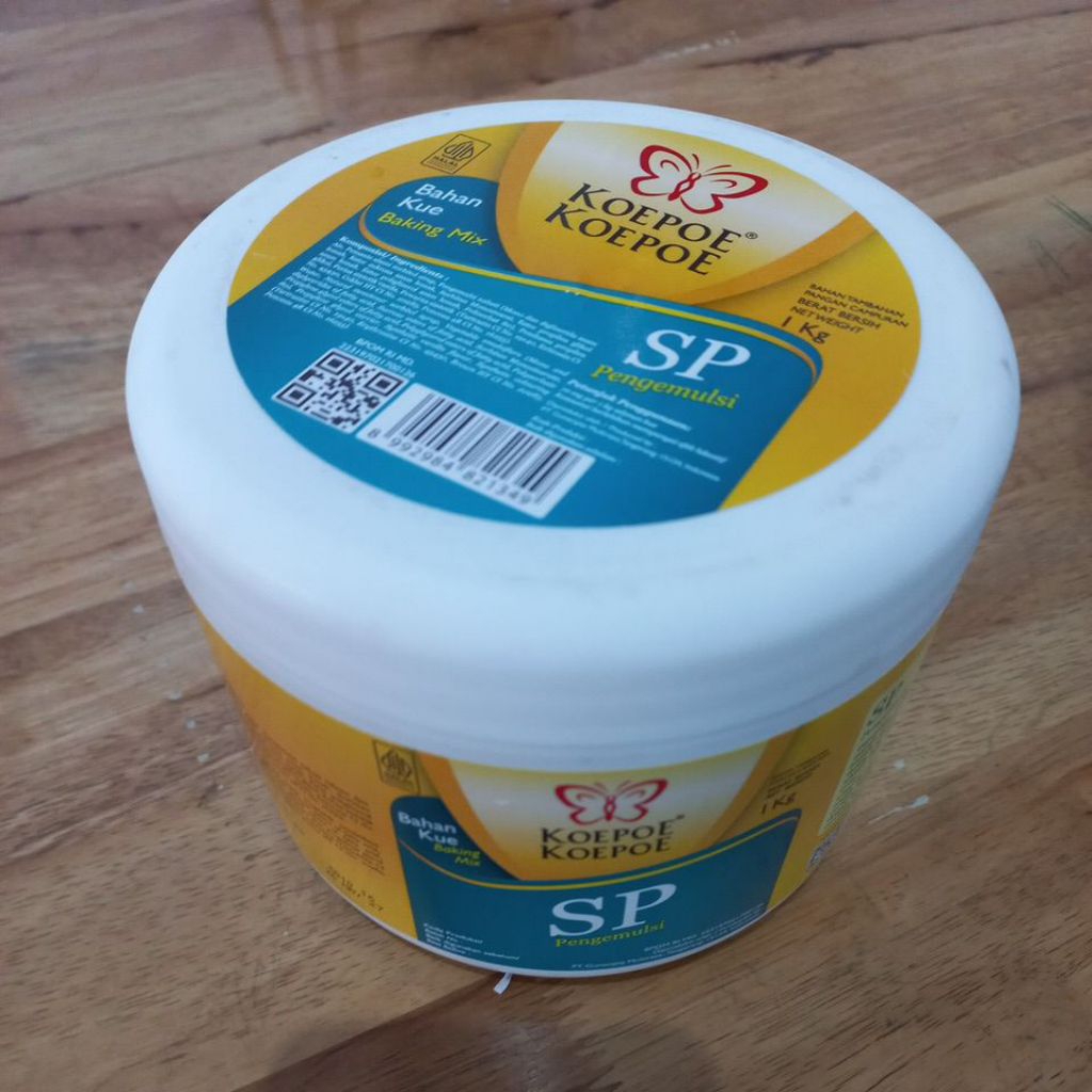 

1KG SP EMULSIFIER PELEMBUT KUE MERK KUPU KUPU