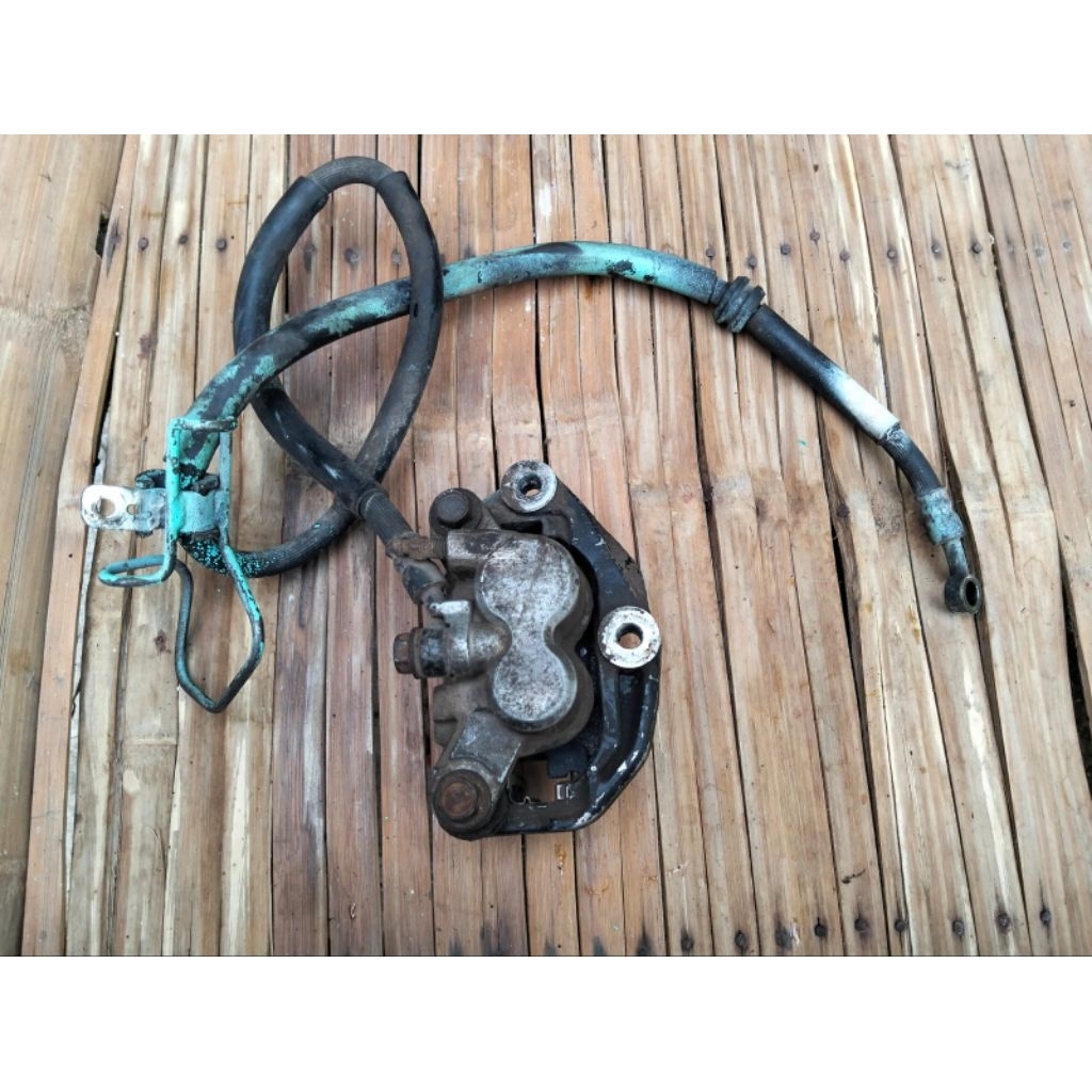 Kaliper Rem depan vega lama/fiz r  original