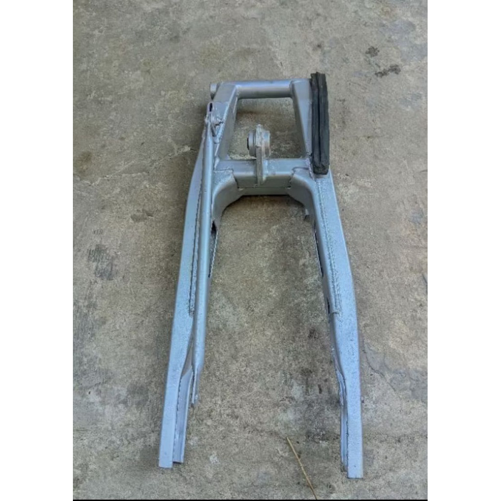 swing arm sasis yamaha vixion old (original copotan)
