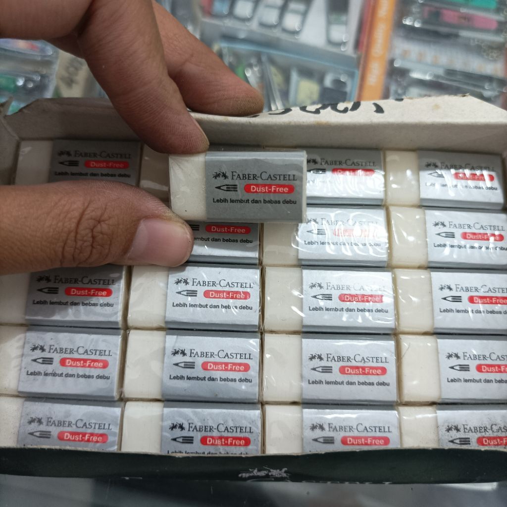 

Penghapus Pensil Merk Faber Castell