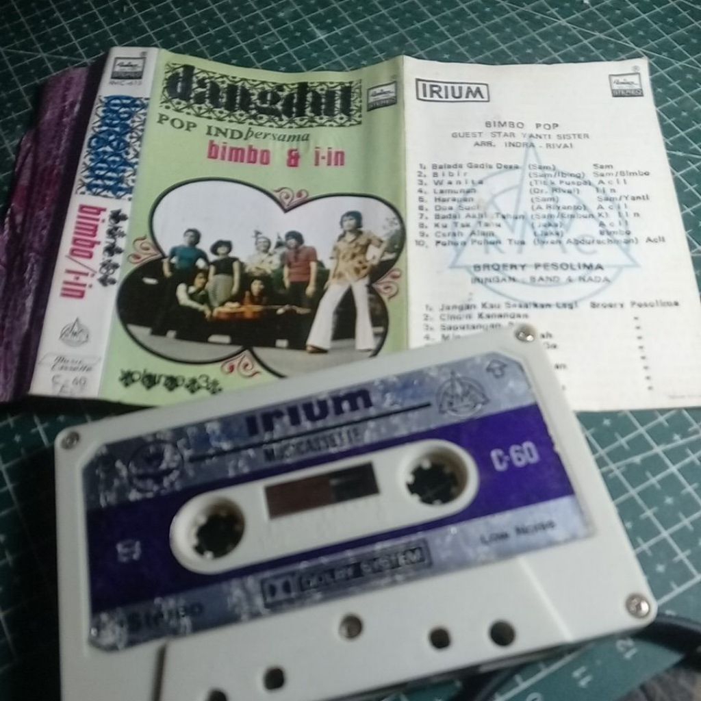 Bimbo & iin  kaset pita  collection kaset pita