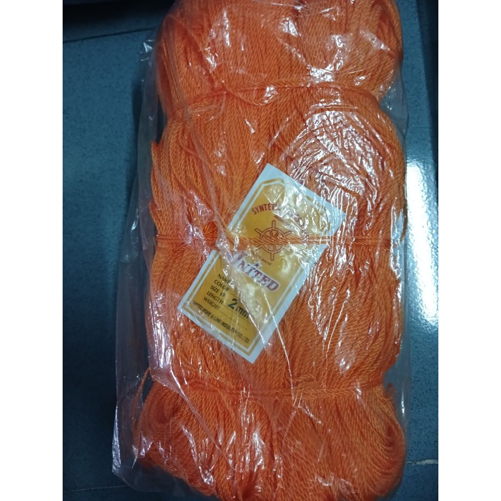 

Tali Tambang merk "United" diameter 2 mm, warna Oranye.