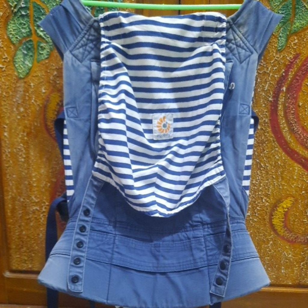 Prelove gendongan SSC mshape ergobaby standart - cool navy