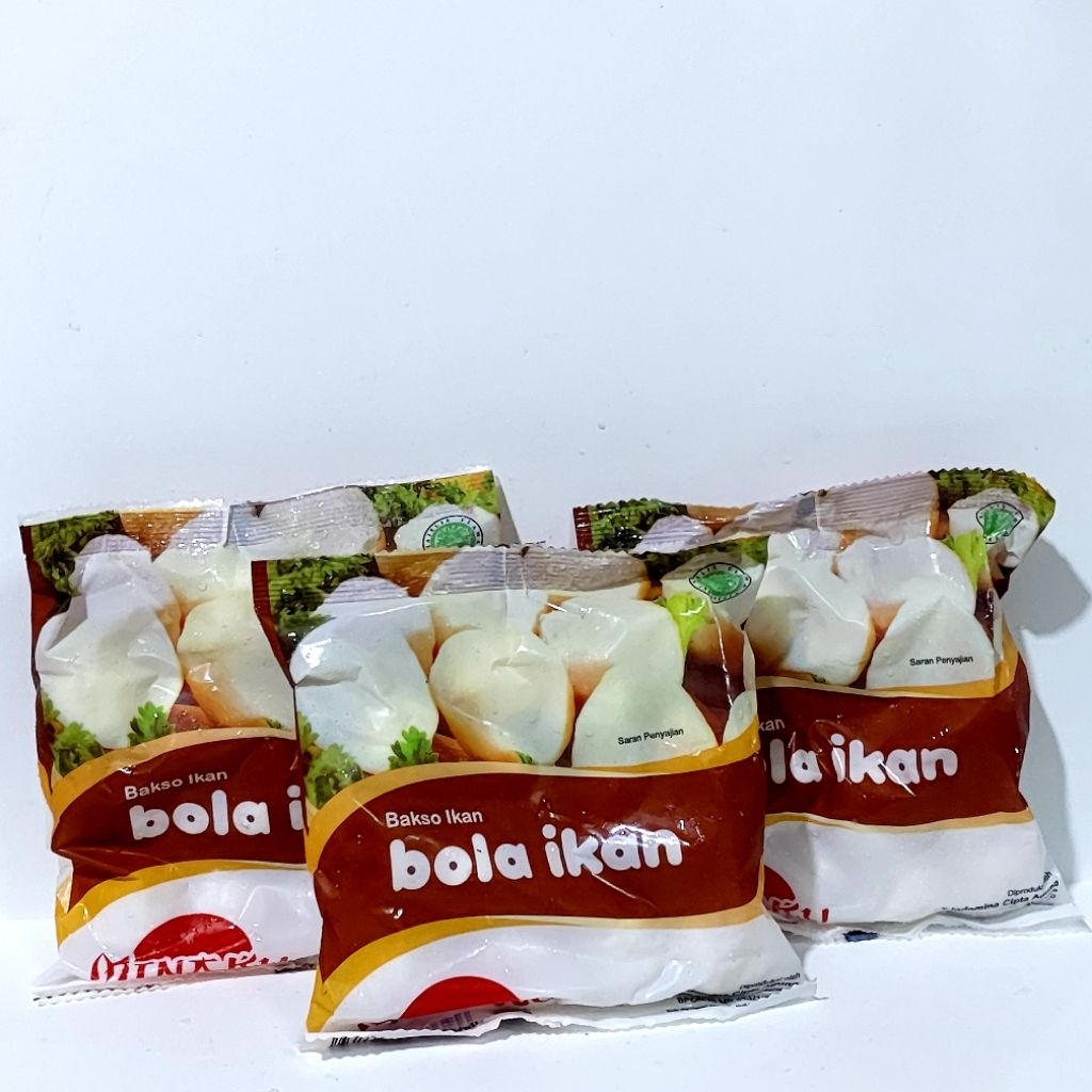 

MINAKU BOLA IKAN 200GRAM