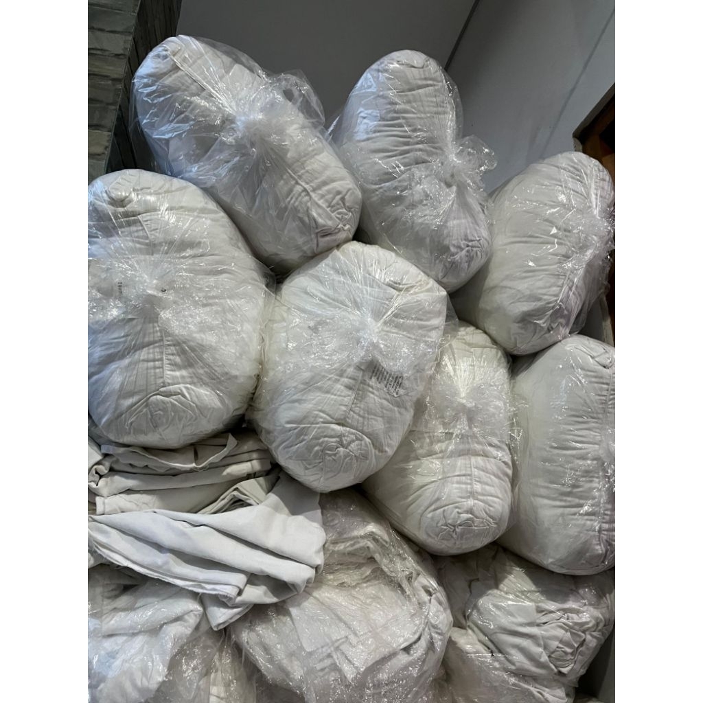 Bantal Hotel King Koil Asli