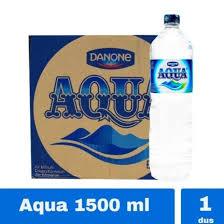 

Air Aqua 1500 ml, air mineral 1 dus isi 12 botol