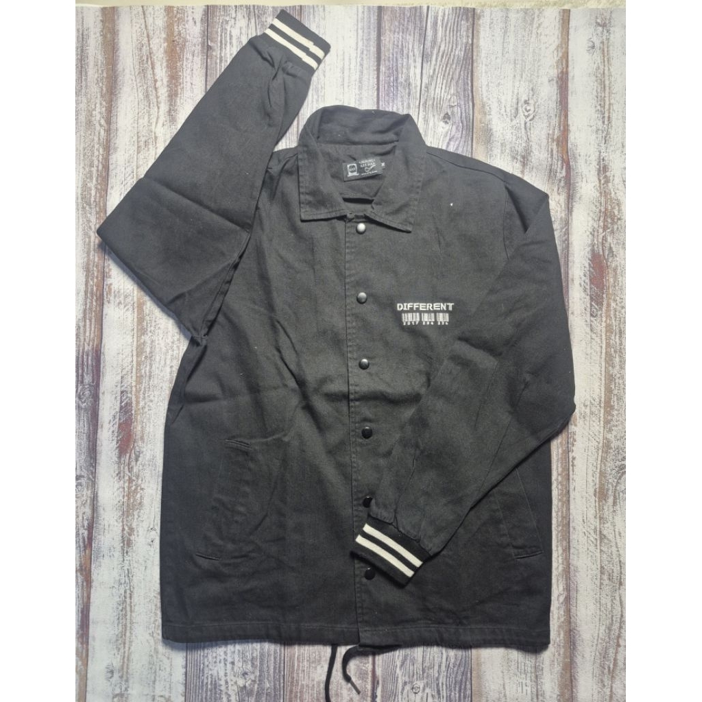 Jaket Outdoor Casual Pria Aos man Second Branded