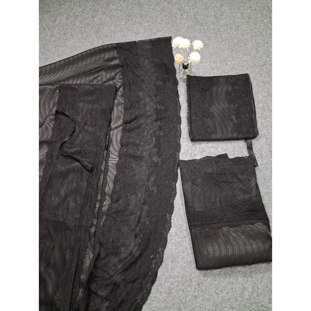 Mukena Dewasa Sutra Jaguar Cantik Mewah Renda kd Jumbo Hitam