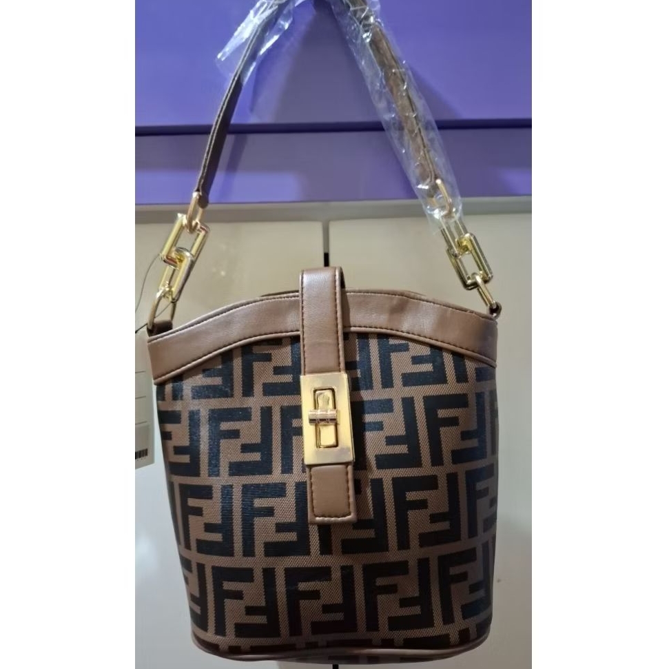 Tas Ala Fendi bisa sling/bahu
