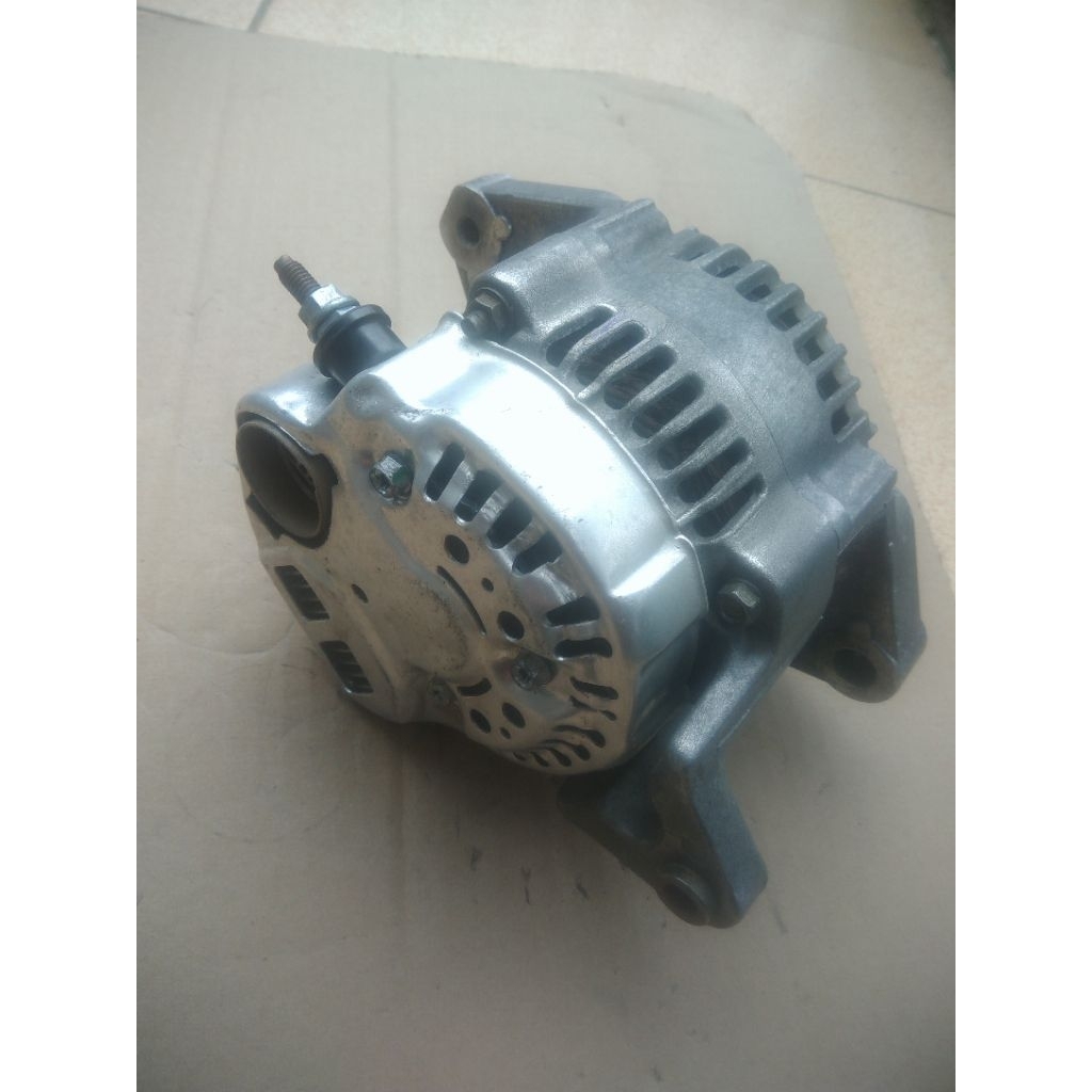 Alternator Mobil / Dinamo Amper Suzuki Forsa / Vitara / Escudo Bekas RUSAK