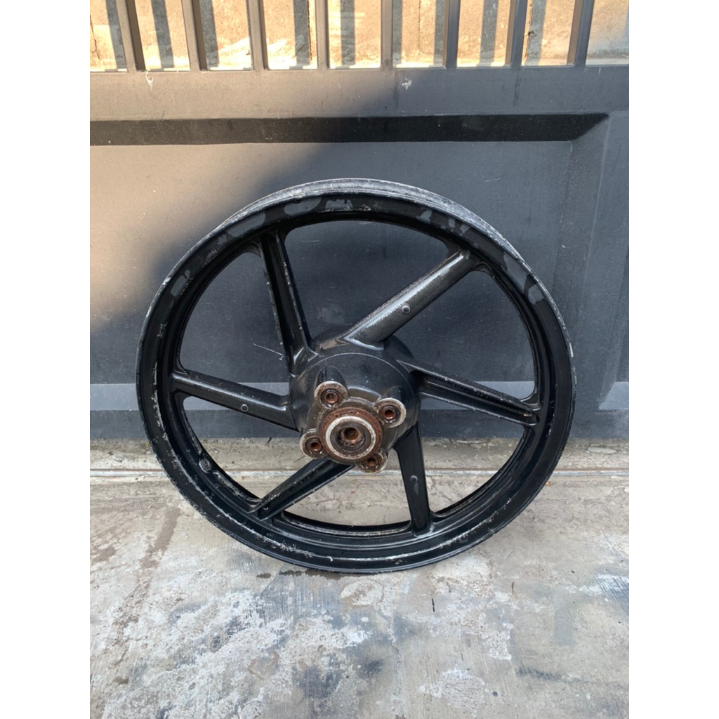 velg belakang mp primus original copotan