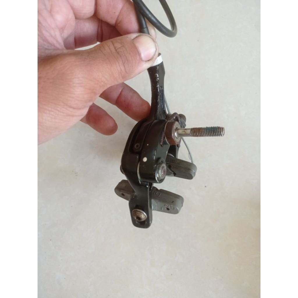 rem sepeda fixie bekas