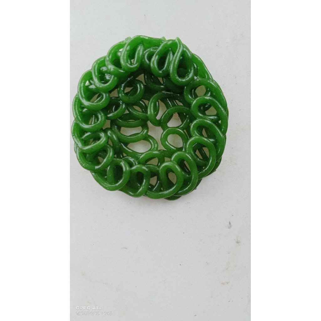 

kerupuk jalin