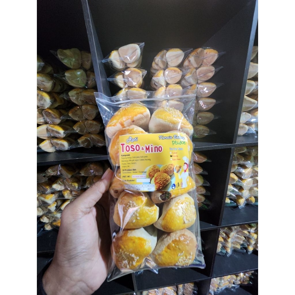 

Kue dan Roti Toso legit dan enak