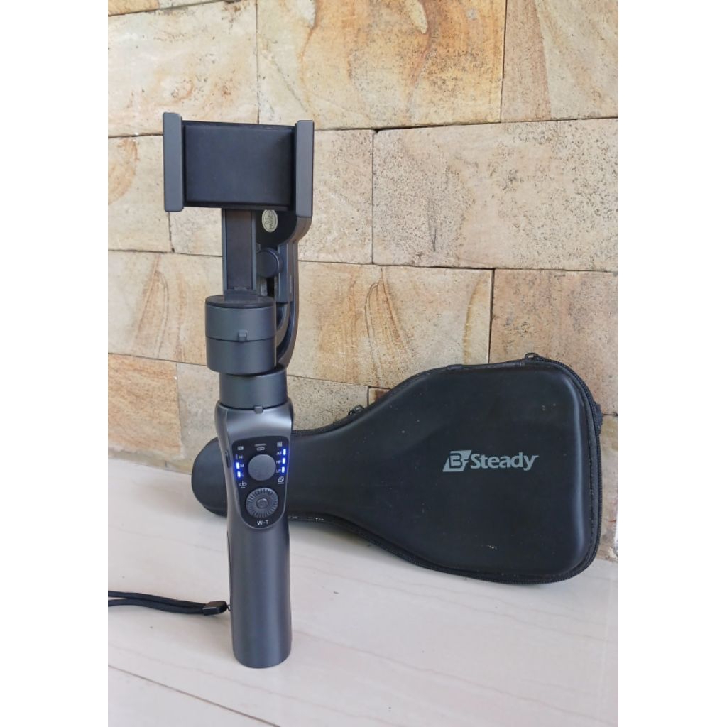 Brica B steady second