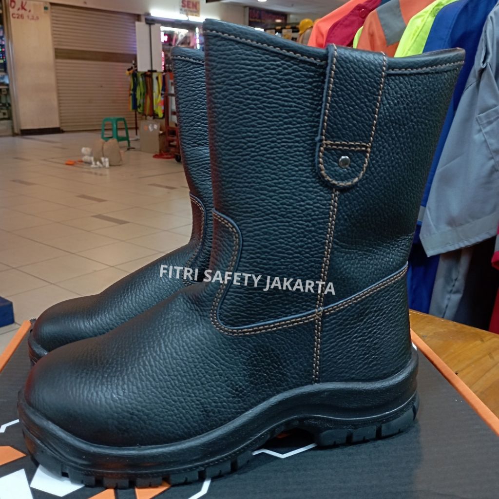 SEPATU SAFETY KRUSHERS TEXAS HITAM / SAFETY SHOES KRUSHERS