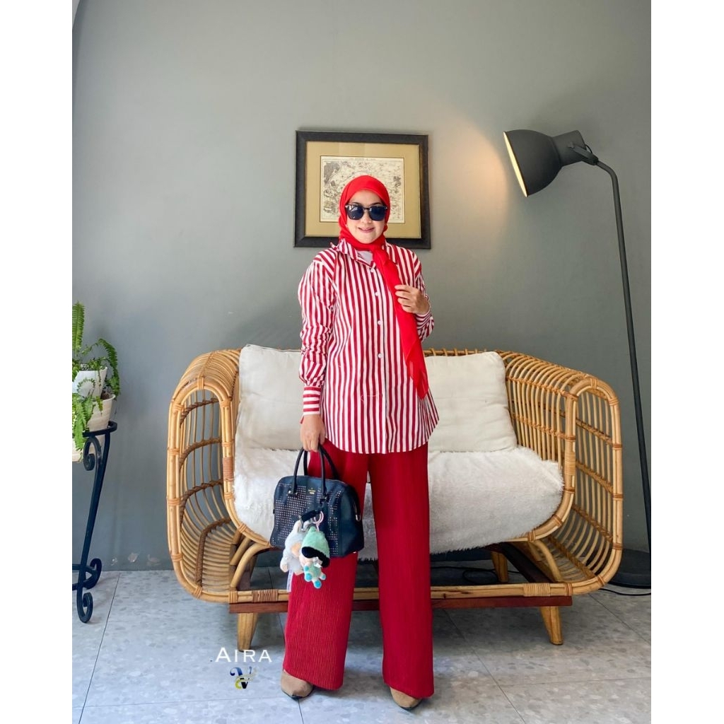 Aira Tunik + Celana Merah Putih , Cotton LD 110 & Nyaman