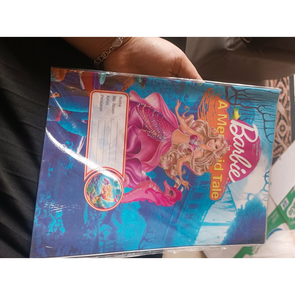 

sampul buku motif cewe isi 10 pcs