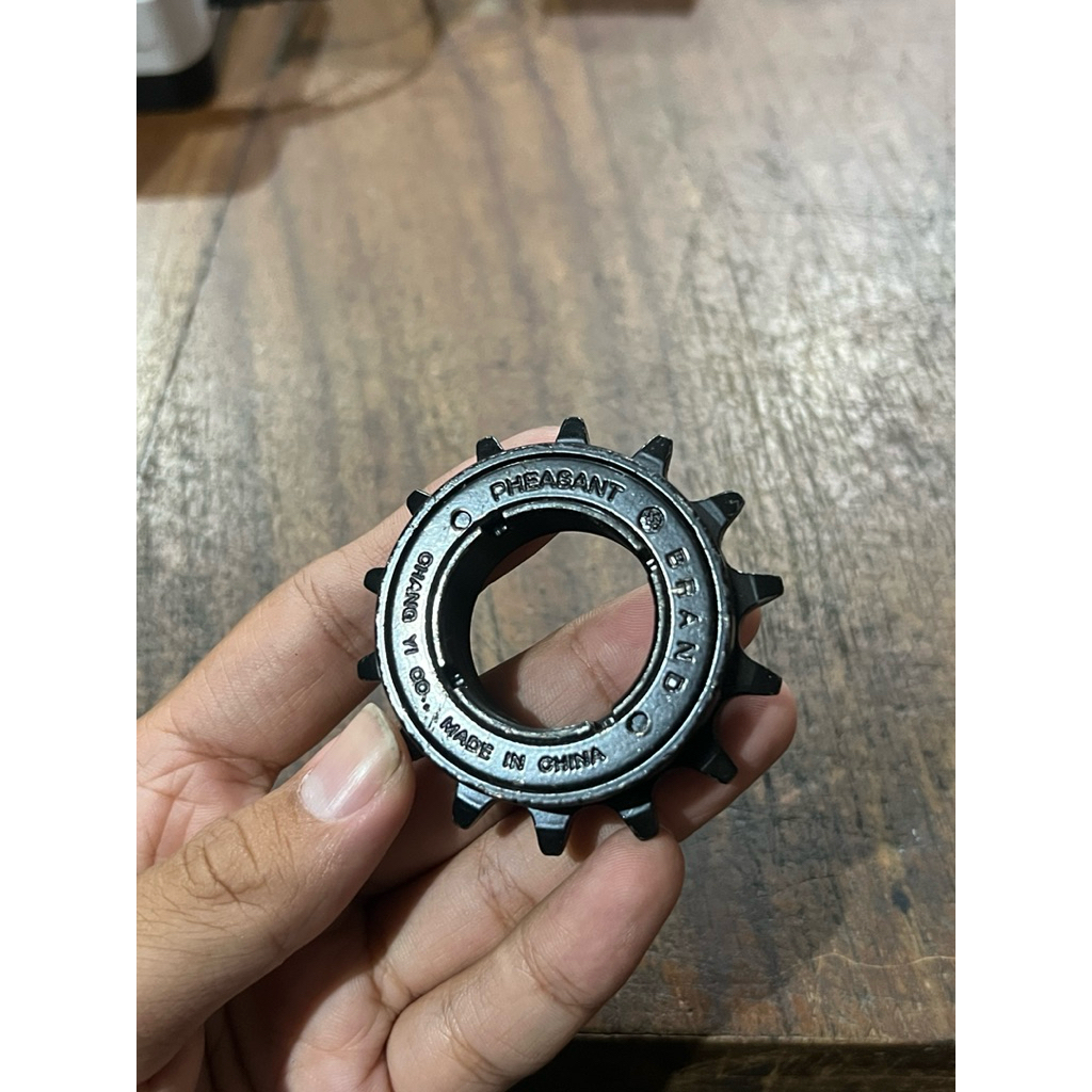FREEWHEEL 14T HITAM BMX FREE WHEEL GIR BELAKANG 14 T GIGI GEAR RODA SEPEDA HITAM KECIL DRAT