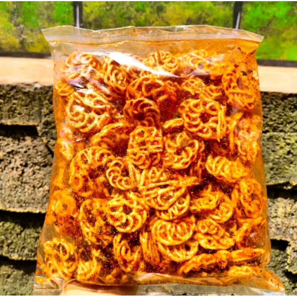 

krupuk seblak rafael pedas daun jeruk 500 gr