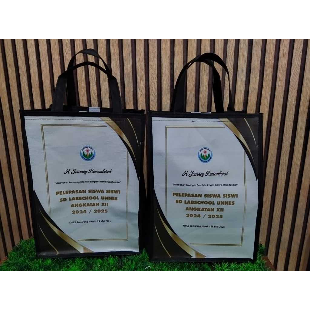 

TAS PERPISAHAN SEKOLAH/SAFA BANNER
